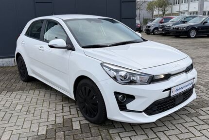 Kia Rio 79.000 km 12.900 &euro; Dormagen 41540