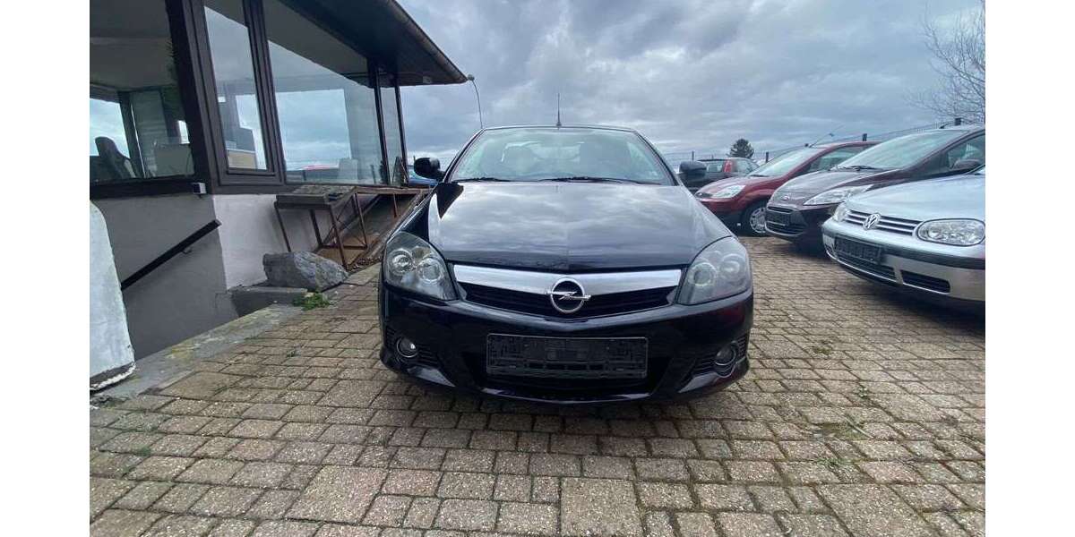 Opel Tigra 160.790 km 2.499 &euro; Stolberg 52222