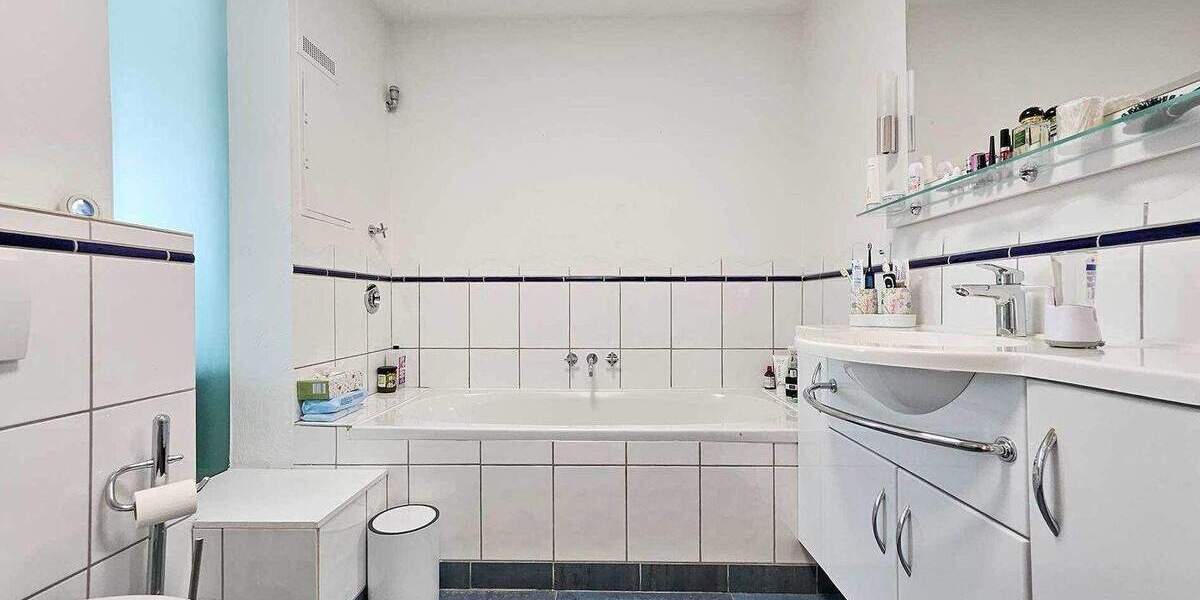 Etagenwohnung Baesweiler - 3 Zimmer, 91 m&sup2;, 299.000&euro; | Angebot:24860005