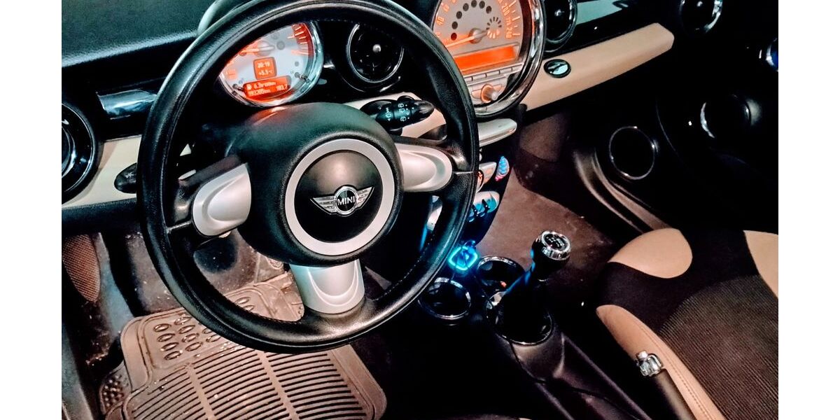 Mini Cooper 190.000 km 2.390 &euro; Zorneding 85604