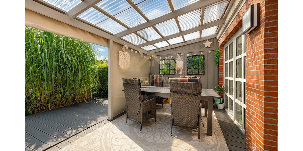 Modernisiertes Platzwunder im Split-Level-Stil – ideal für Familien - Reihenendhaus Kellinghusen | Angebot:27191369