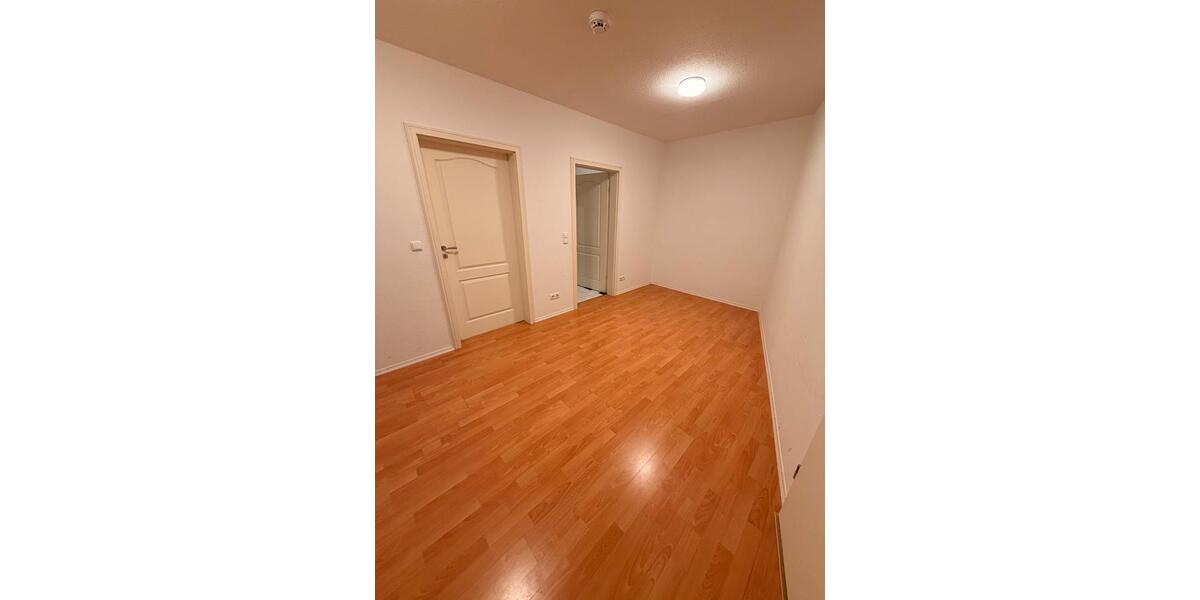 Erdgeschoßwohnung Büttelborn - 2 Zimmer, 70 m&sup2;, 1.250&euro; | Angebot:25165465