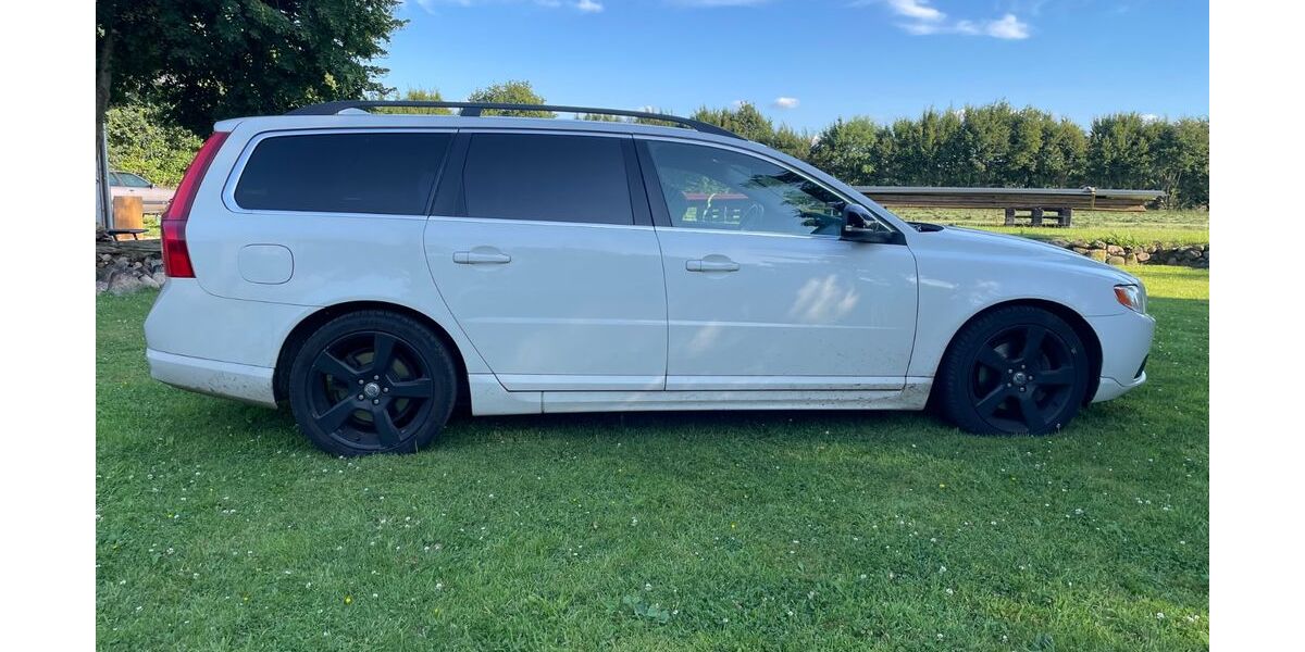 Volvo V70 322.373 km 9.999 &euro; Nindorf 24594