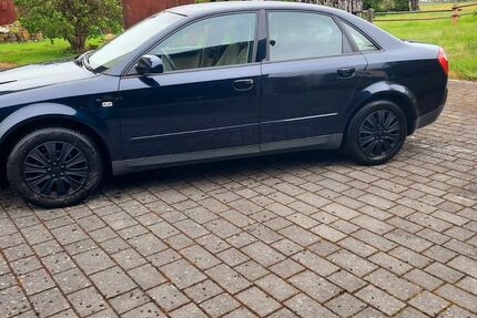 Audi A4 186.000 km 2.990 &euro; Schwalmstadt 34613