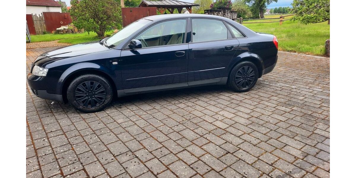 Audi A4 186.000 km 2.990 &euro; Schwalmstadt 34613