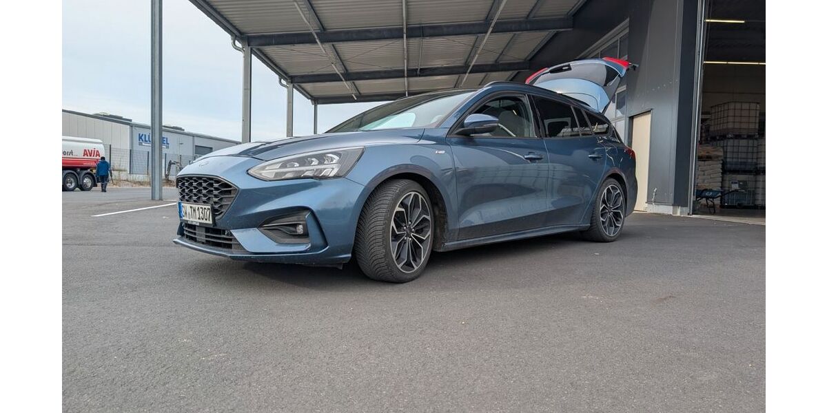 Ford Focus 170.000 km 11.700 &euro; Werneck 97440