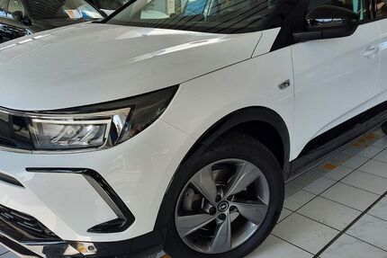 Opel Grandland (X) 28.810 km 21.450 &euro; Werdau 08412