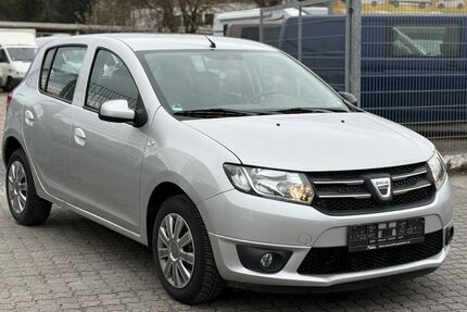 Dacia Sandero 71.674 km 4.890 &euro; Würzburg 97076