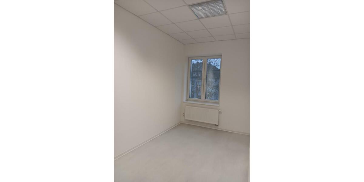 Gewerbeobjekt Freital - 800&euro; | Angebot:24423438