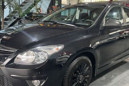 Hyundai i30 73.000 km 5.490 &euro; Rheinberg 47495