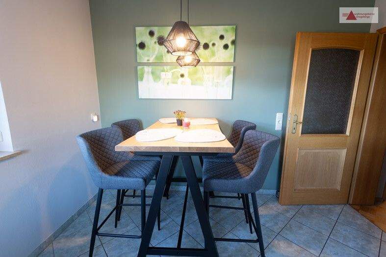 Einfamilienhaus Annaberg-Buchholz Annaberg - 6 Zimmer, 195 m&sup2;, 540.000&euro; | Angebot:25688332