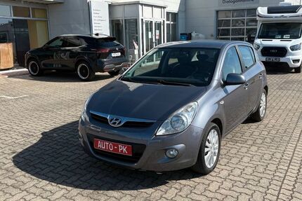 Hyundai i20 220.000 km 2.990 &euro; Staßfurt 39418