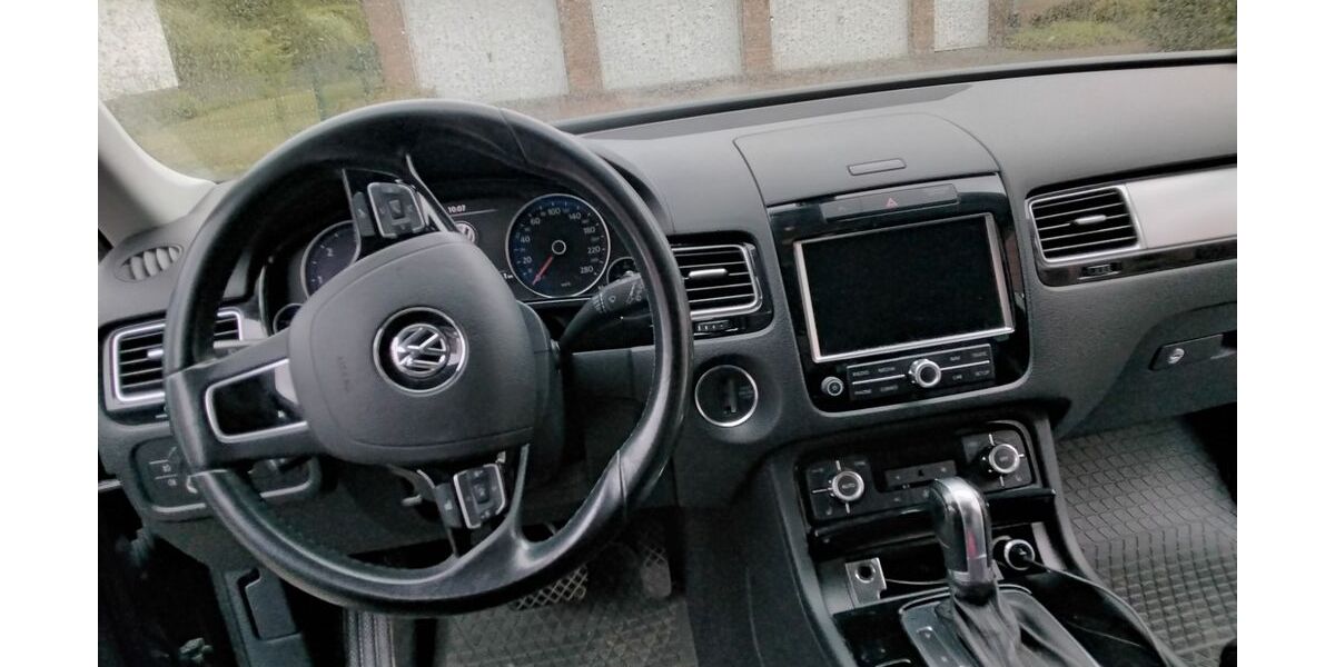 VW Touareg 281.000 km 11.100 &euro; Ennigerloh 59320