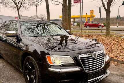 Lancia Thema 178.000 km 8.999 &euro; Köln 51109