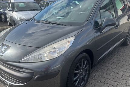 Peugeot 207 175.000 km 2.500 &euro; Beselich- Obertiefenbach 65614