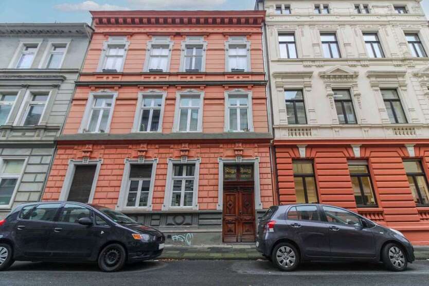 Wohnung zum Kaufen in Duisburg 198.000 € 85.94 m²