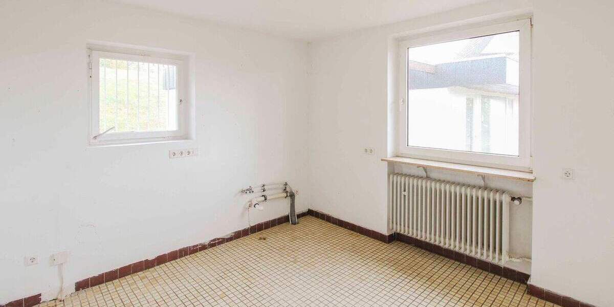 Sofort wohlfühlen: Lichtdurchflutetes 6-Zi.-Architektenhaus in idyllischer Lage in Sankt Georgen 6 zimmer