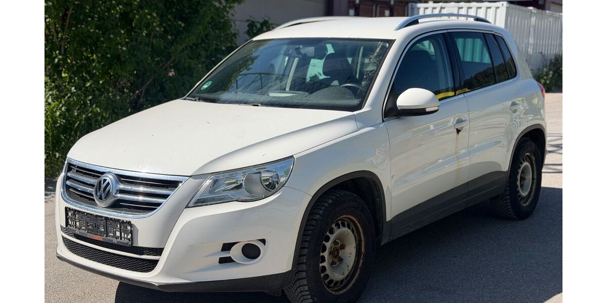 VW Tiguan 172.000 km 2.450 &euro; Strassberg 72479