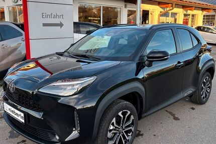 Toyota Yaris Cross 3.000 km 31.890 &euro; Germaringen 87656