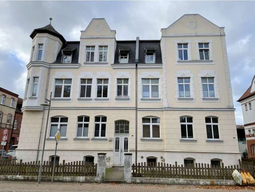 Wohnung zum Mieten in Salzwedel 335 € 54.89 m²