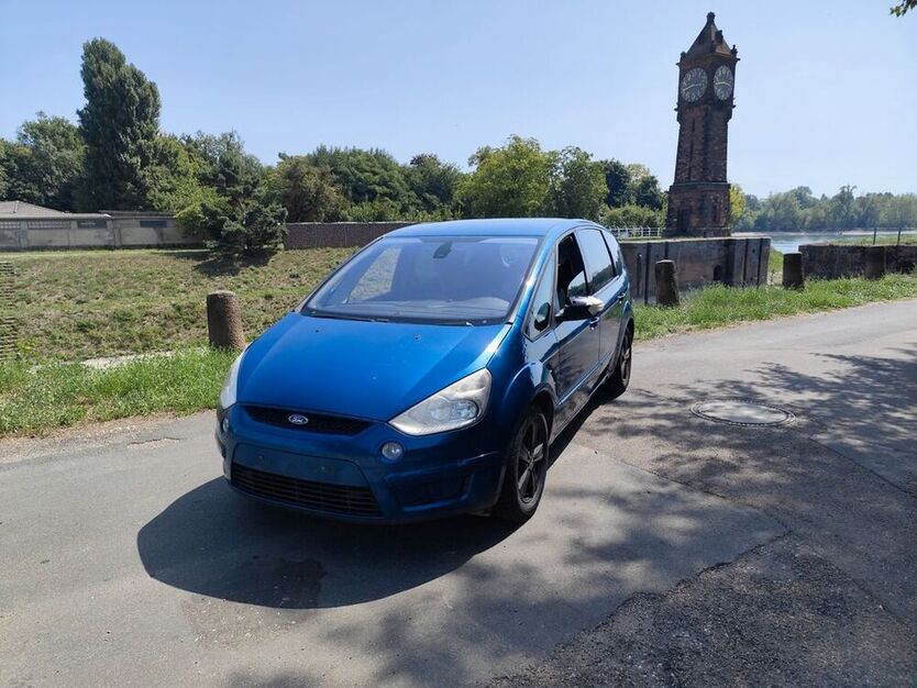 S-Max