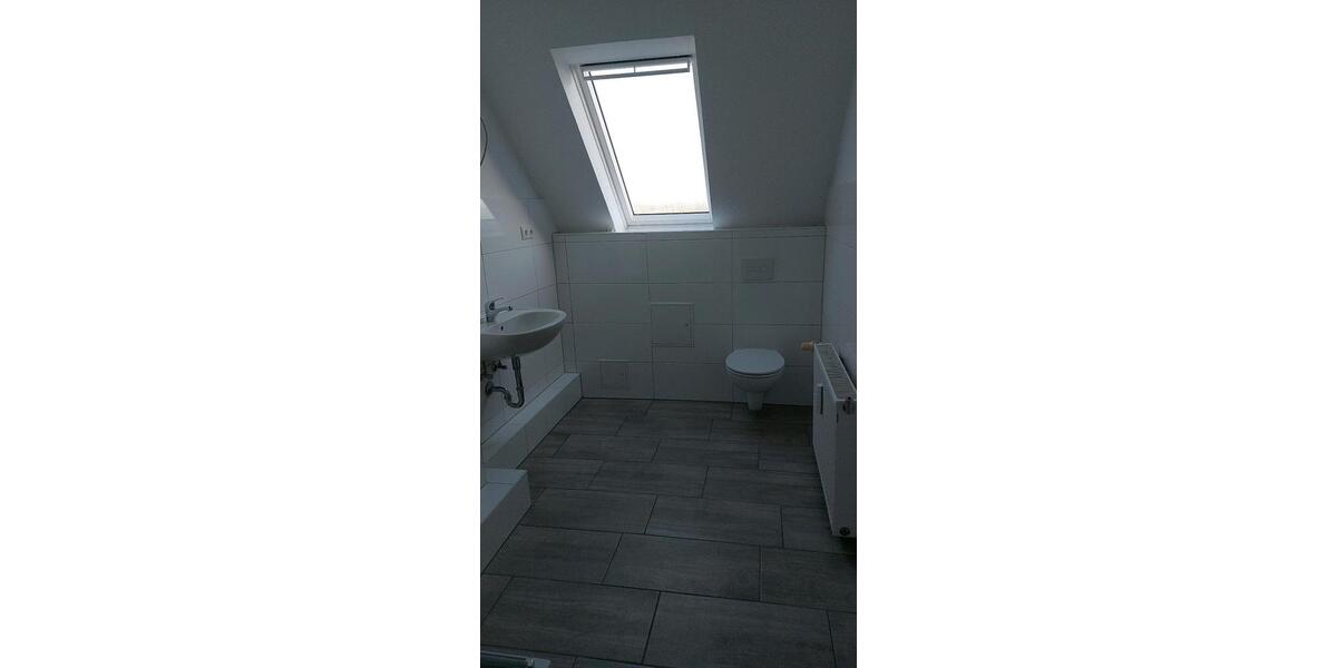 Dachgeschoßwohnung Plau am See - 2 Zimmer, 42 m&sup2;, 300&euro; | Angebot:26216400