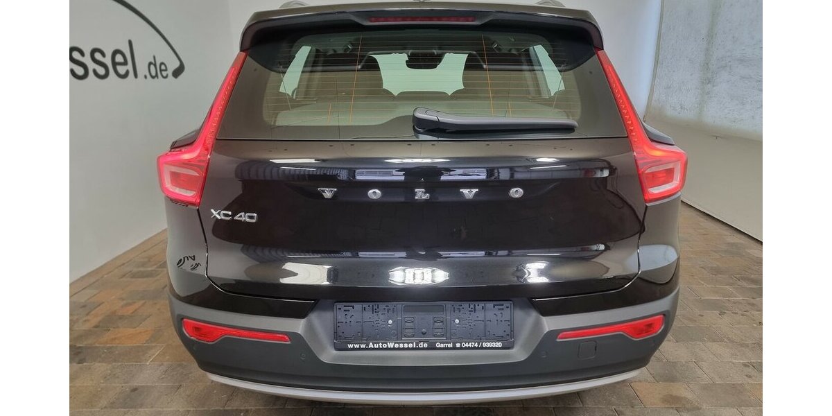 Volvo XC40 Hybrid 2WD PHEV LED AHK Navi Kamera 69.100 km 25.850 &euro; Garrel 49681