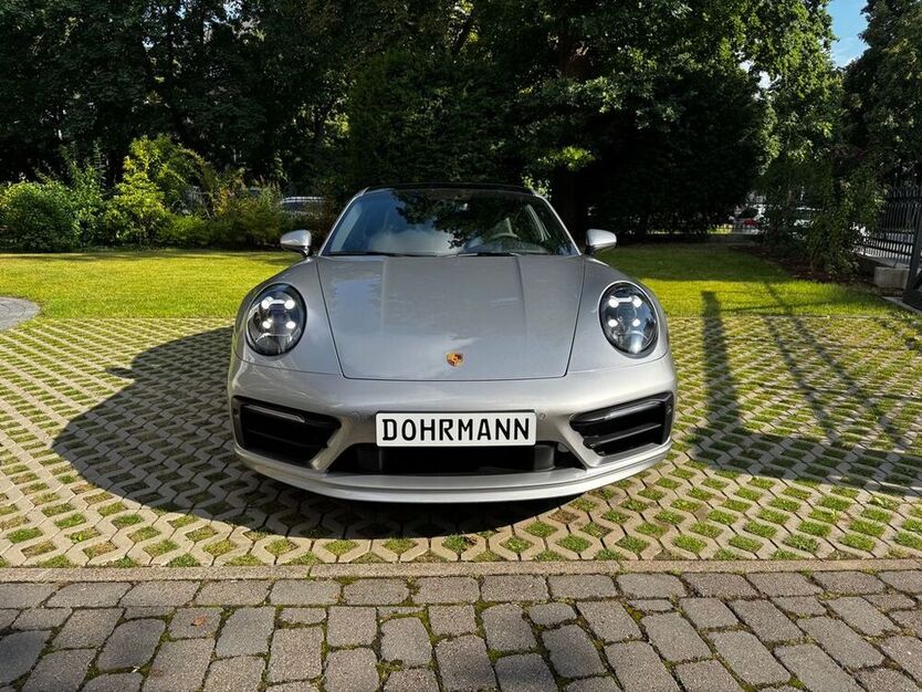 992