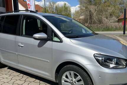VW Touran 164.880 km 8.700 &euro; Greußen 99718