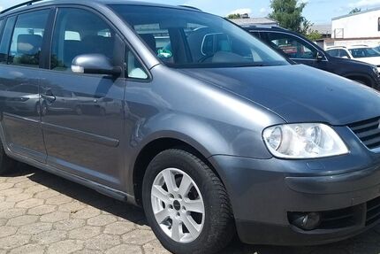VW Touran 300.000 km 1.590 &euro; Neu Wulmstorf 21629