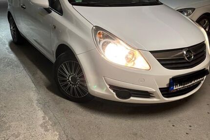 Opel Corsa 197.500 km 2.300 &euro; Winnenden 71364