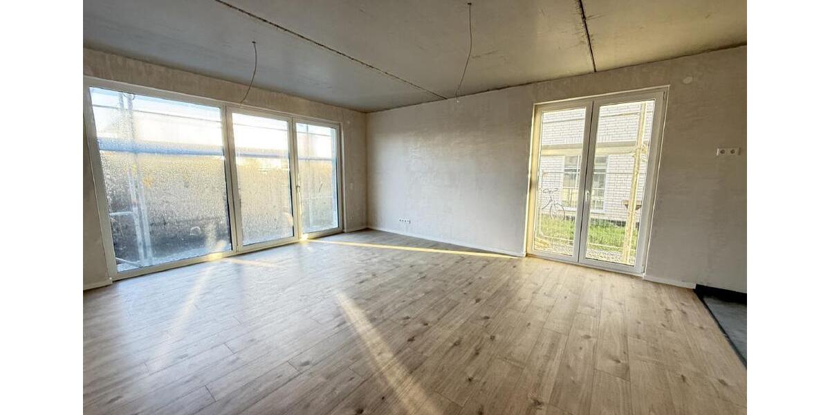 Neubau Doppelhaushälfte Erstbezug in der Stadtheide 6 zimmer