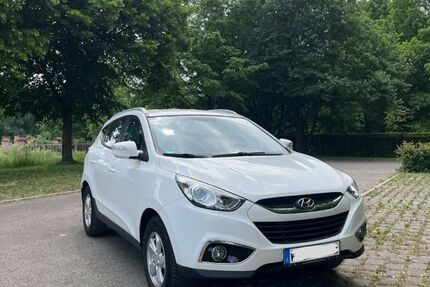 Hyundai ix35 129.000 km 10.999 &euro; Welzheim 73642