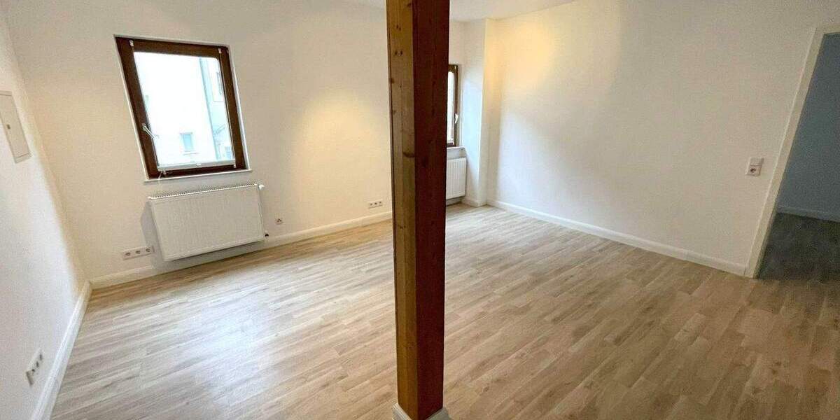 KL-City - Ruhige und modernisierte 4-Zimmerwohnung mit Einbauküche in zentraler Lage 4 zimmer