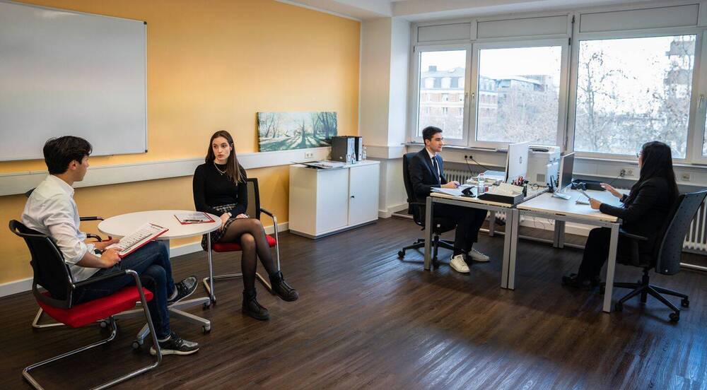 Ostend - Schöne Büros mit Dachterrasse und perfekter Anbindung - All-in-Miete