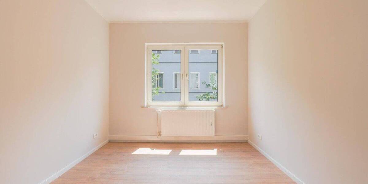 Etagenwohnung Düsseldorf Oberbilk - 2 Zimmer, 65 m&sup2;, 1.040&euro; | Angebot:26803012