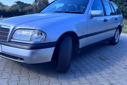 Mercedes-Benz C 180 77.000 km 3.100 &euro; Kronshagen 24119