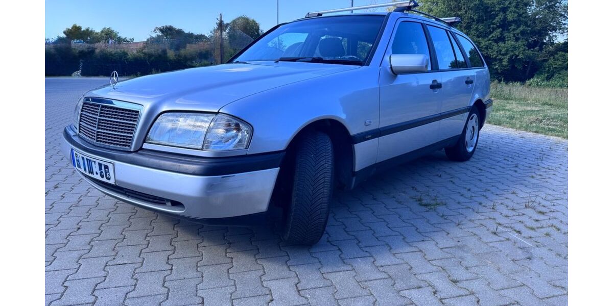 Mercedes-Benz C 180 77.000 km 3.100 &euro; Kronshagen 24119