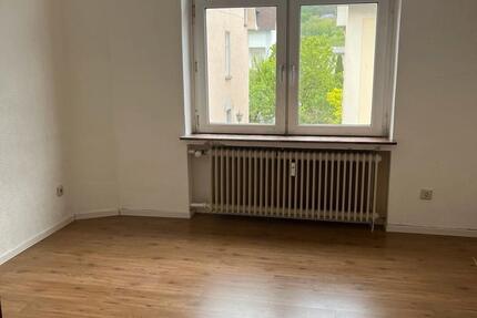 Wohnung Siegen - 3 Zimmer, 8 m&sup2;, 1.000&euro; | Angebot:26414594
