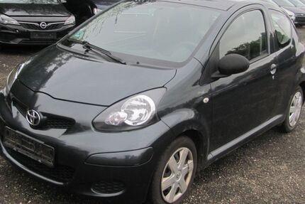 Toyota Aygo (X) 217.500 km 990 € Kirchheim unter Teck 73230