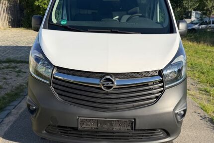 Opel Vivaro 206.000 km 4.999 &euro; Dresden 01097