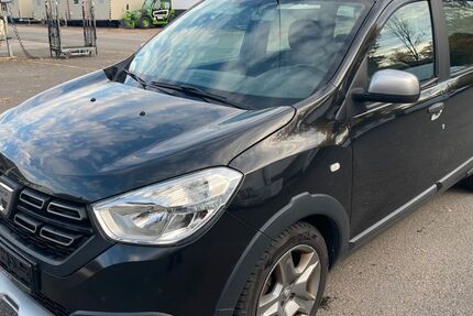 Dacia Lodgy 204.000 km 5.900 € Wuppertal 42107