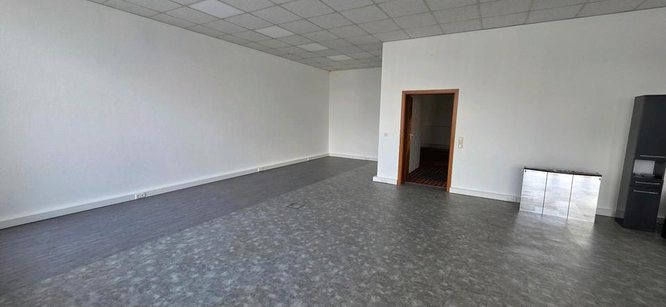 Gewerbeobjekt Königsbrunn - 2.500&euro; | Angebot:26530229
