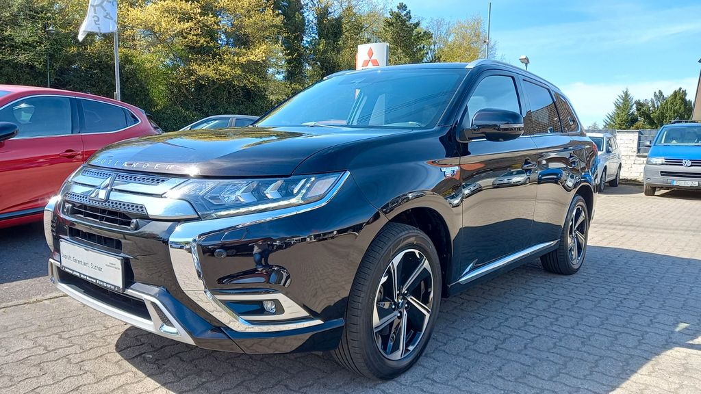 Mitsubishi Plug-in Hybrid Outlander 71.100 km 21.990 &euro; Moorrege 25436