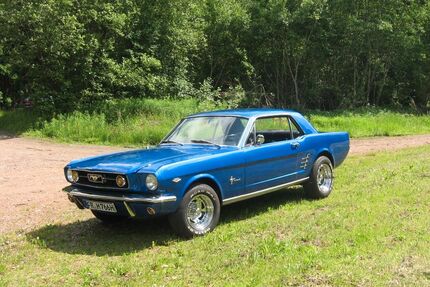 Ford Mustang 117.150 km 25.600 &euro; Löffingen 79843