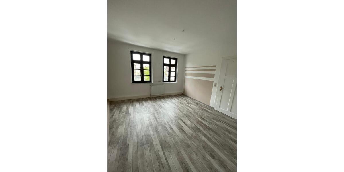 Einfamilienhaus Torgau - 6 Zimmer, 205 m&sup2;, 190.000&euro; | Angebot:26580185