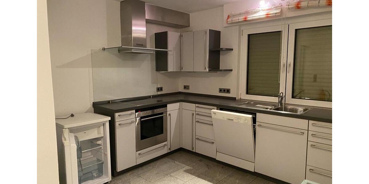 Etagenwohnung Sundern (Sauerland) - 1 Zimmer, 70 m&sup2;, 680&euro; | Angebot:26250306