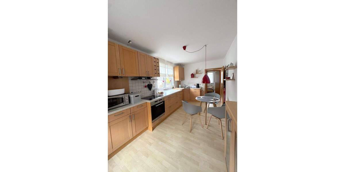 Etagenwohnung Bochum Stiepel - 2 Zimmer, 61 m&sup2;, 250.000&euro; | Angebot:24635534