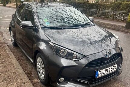 Toyota Yaris 48.760 km 17.499 &euro; Baden-Baden 76530