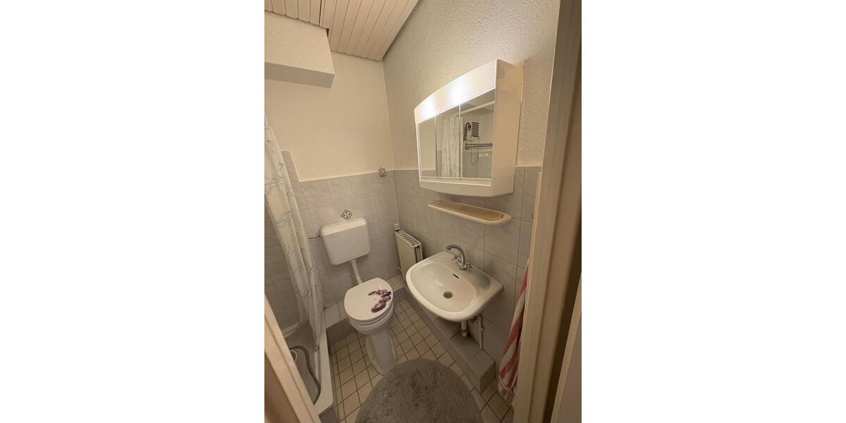Reihenhaus Kiel Friedrichsort - 3 Zimmer, 65 m&sup2;, 195.000&euro; | Angebot:27146918